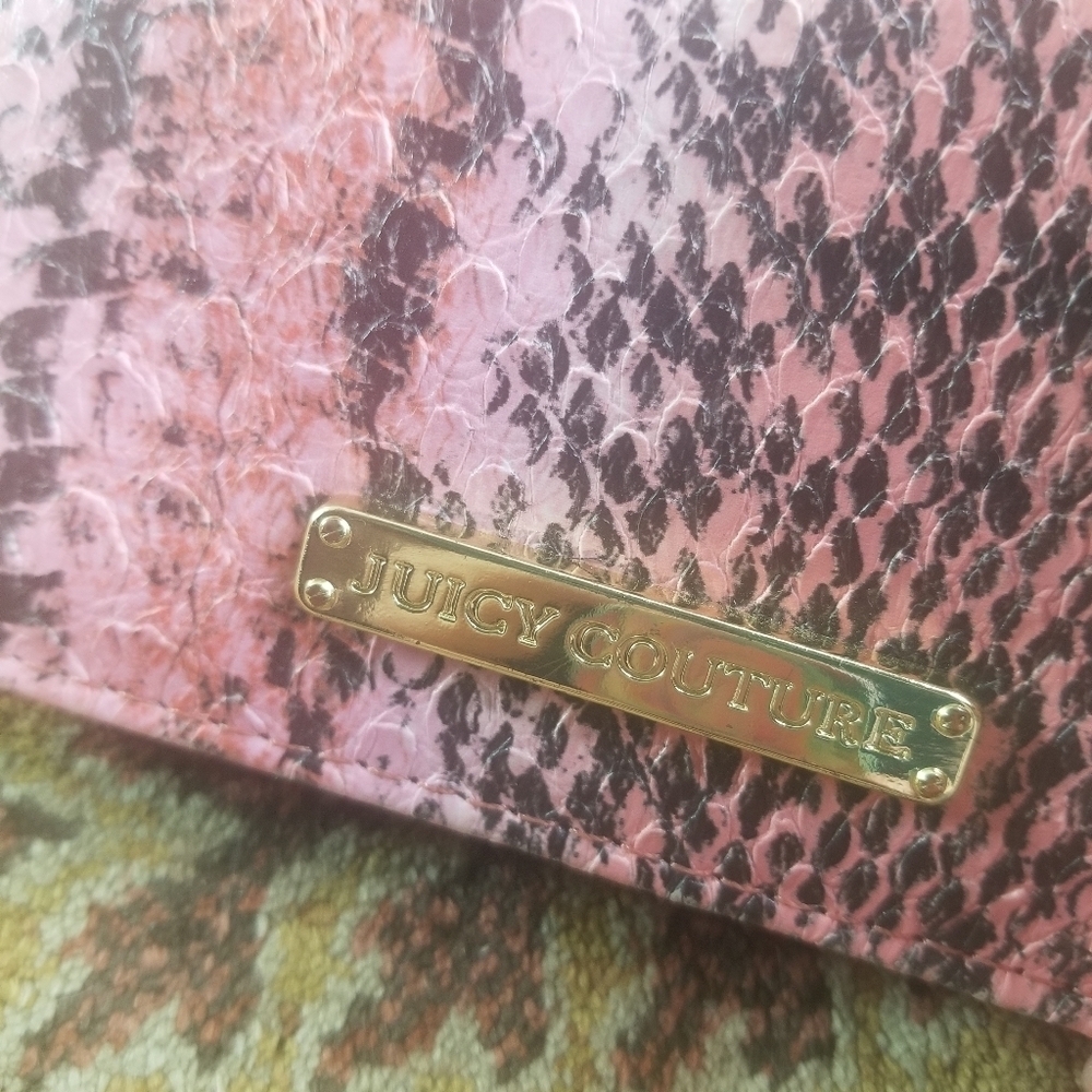 Juicy Couture snakeskin print Keychain wallet card holder - Picture 7 of 7
